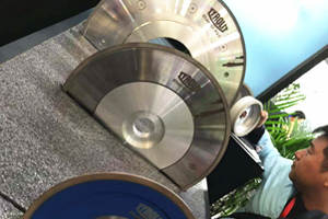 Diamond grinding wheels