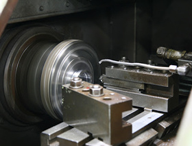 CBN tools and diamond rollers for the bearing industry