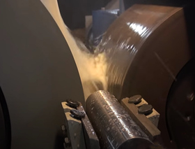 What problems often occur with centerless grinding method